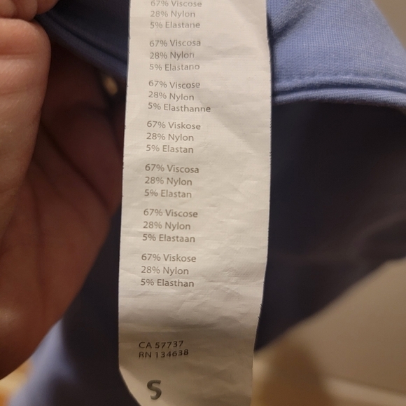 FABLETICS Periwinkle Workout Leggings Size Small - Picture 7 of 8